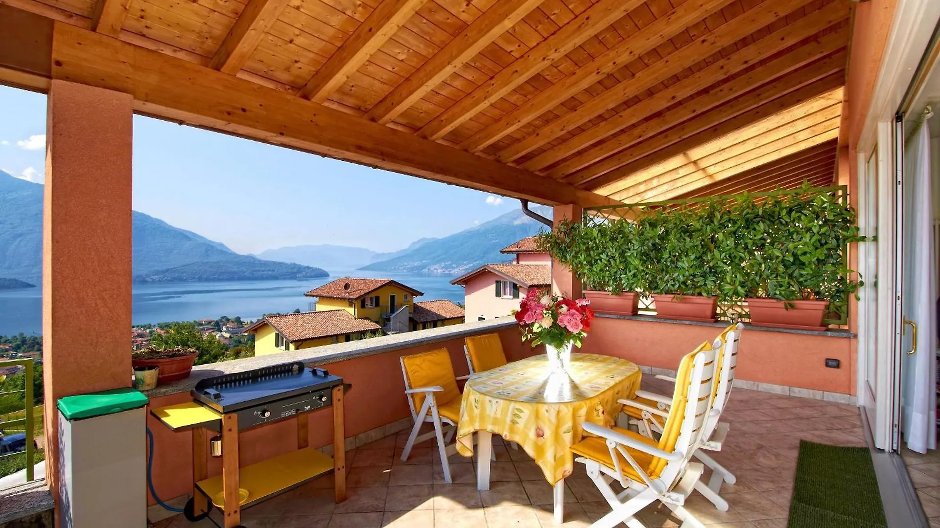 Tuerkisfarbenes Haus Mit Fantastischer Aussicht Vercana Διαμέρισμα