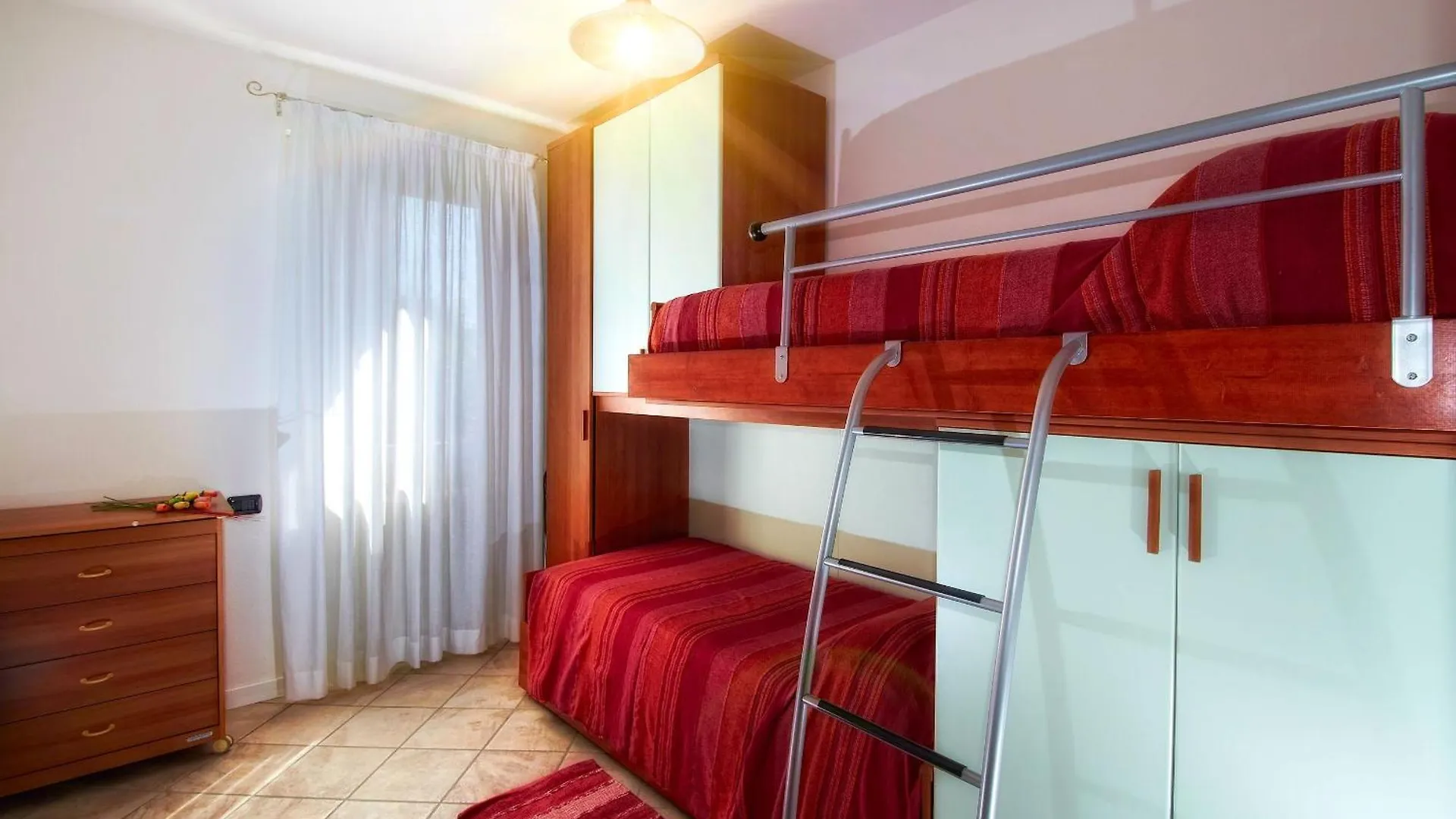 Tuerkisfarbenes Haus Mit Fantastischer Aussicht Vercana 0*,  Ιταλία
